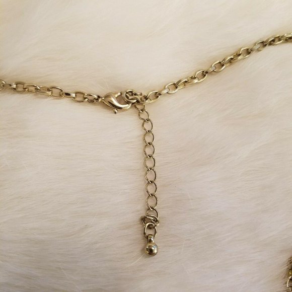 PEridot Colored Glass Bib Necklace 2366 - Picture 5 of 7